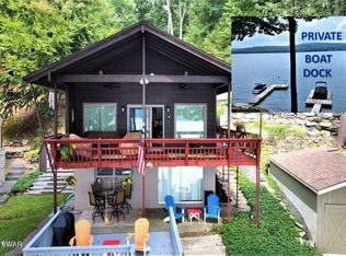 108 Crestview Dr, Lakeville, PA 18438