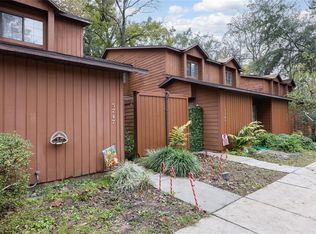 5747 SW 10th Pl, Gainesville, FL 32607