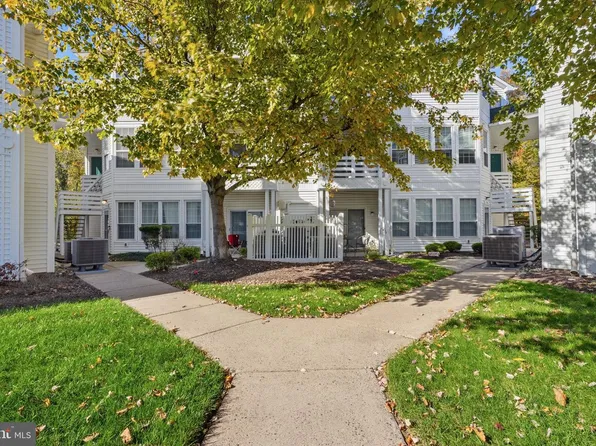 11305 Cornerstone Dr, Yardley, PA 19067
