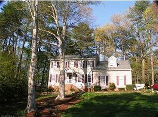 2840 Hidden Lake Dr, Williamsburg, VA 23185
