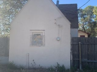 2010 15th St APT B, Lubbock, TX 79401