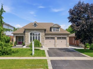 17 Bradshaw St, Clarington, ON L1C2H4