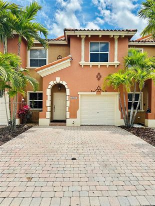 15222 SW 30th Ter, Miami, FL 33185
