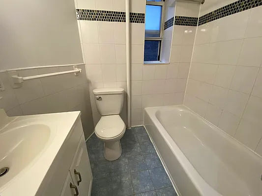 Rented by Oxford Property Group | media 41