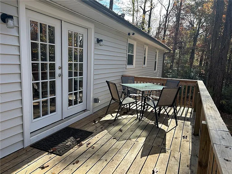 131 Fox Pl — Photo 22