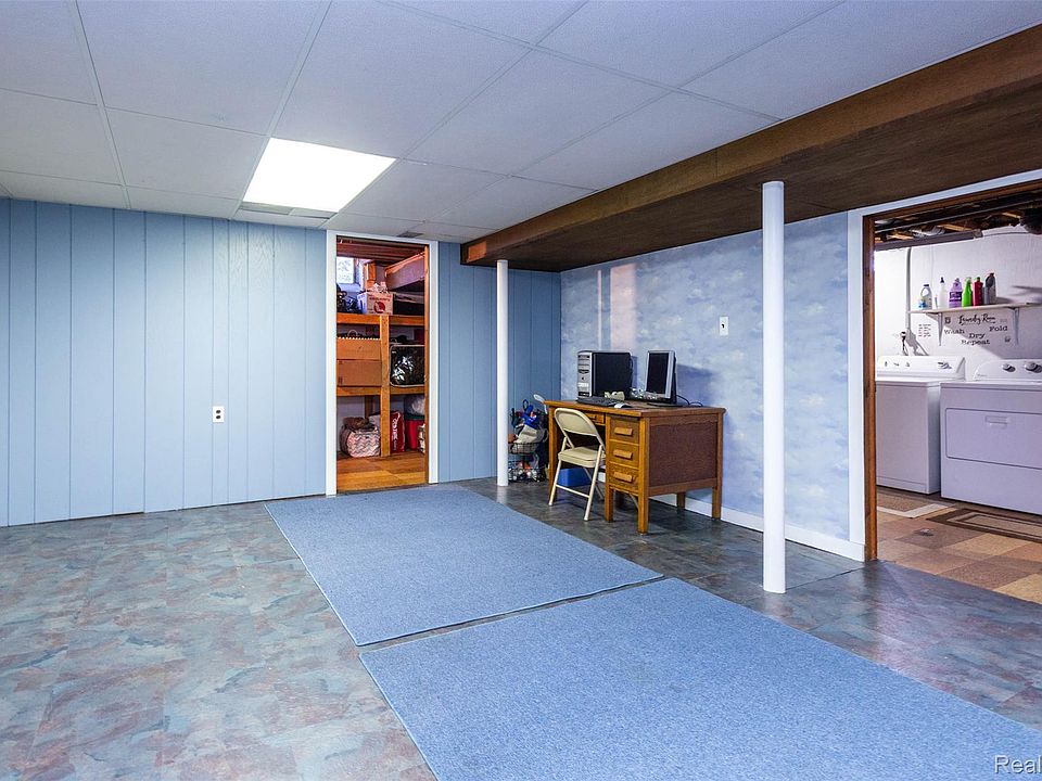 8771 Birkhill Dr, photo 24