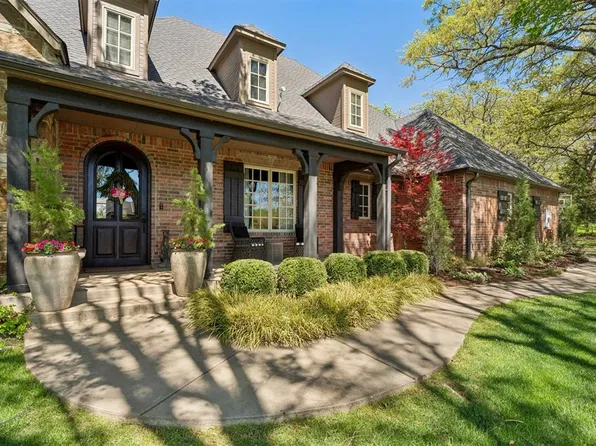 2216 Crestwood Dr, Jones, OK 73049