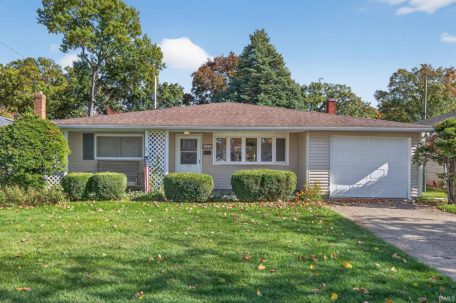 222 N Tuxedo Dr photo 1