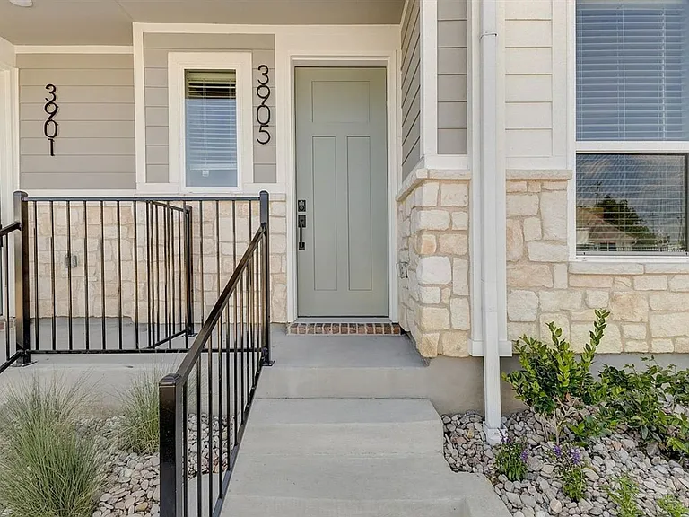 Carmel Villas — Photo 94