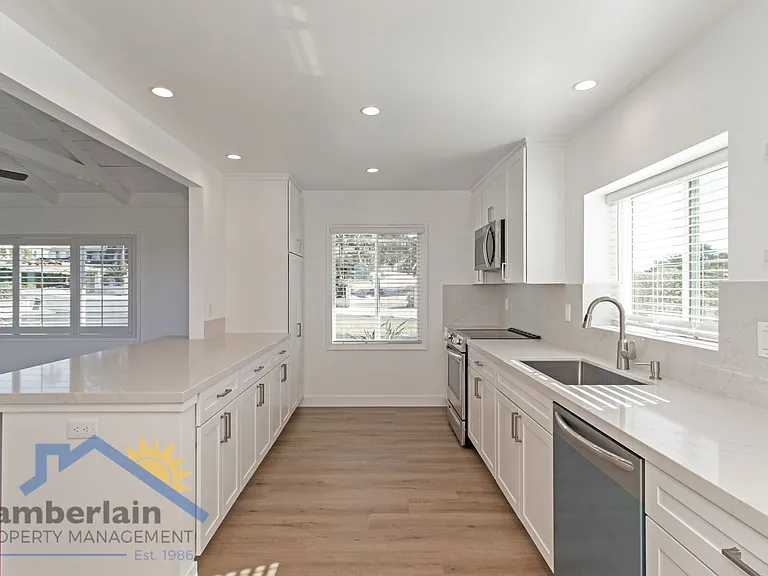 4033 Skyline Rd — Photo 8