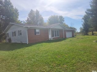 90 Palisch Rd, Murphysboro, IL 62966