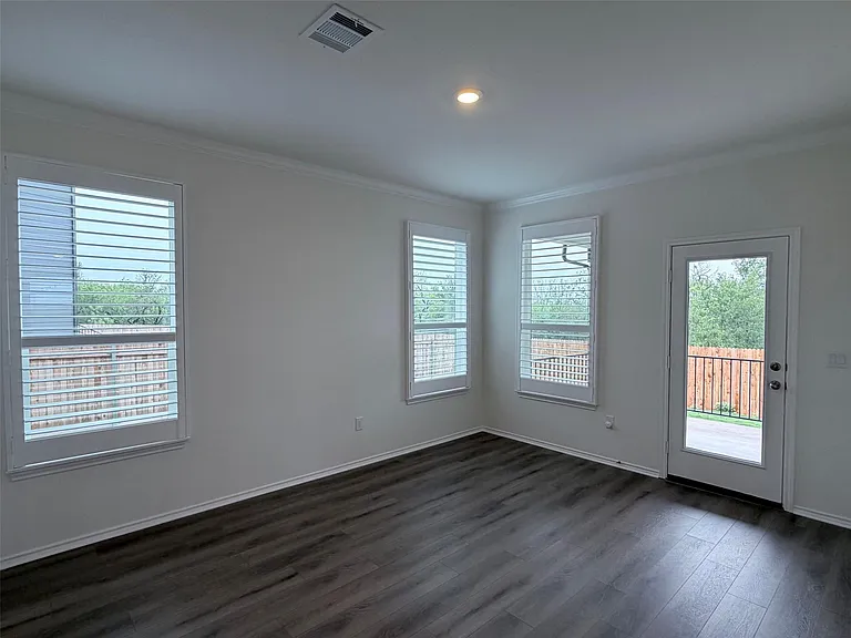 12901 Staywell Way — Photo 5