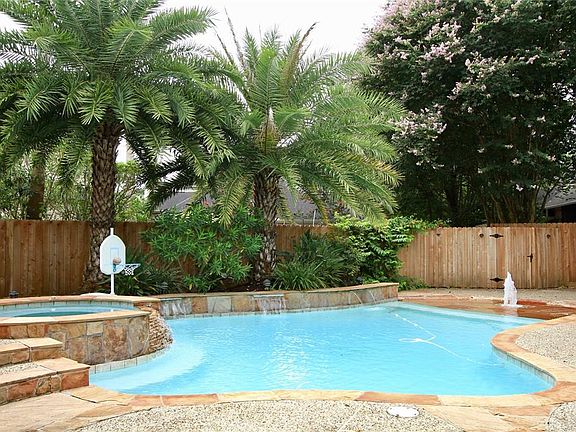 4th image of 5918 Rustic Creek Ln