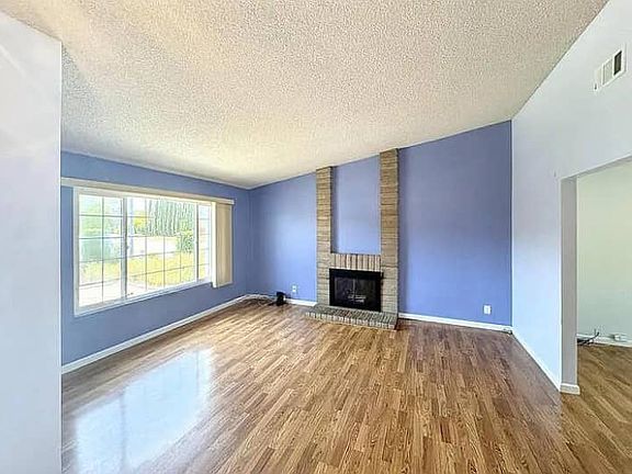 4th image of 319 Hannigan Way