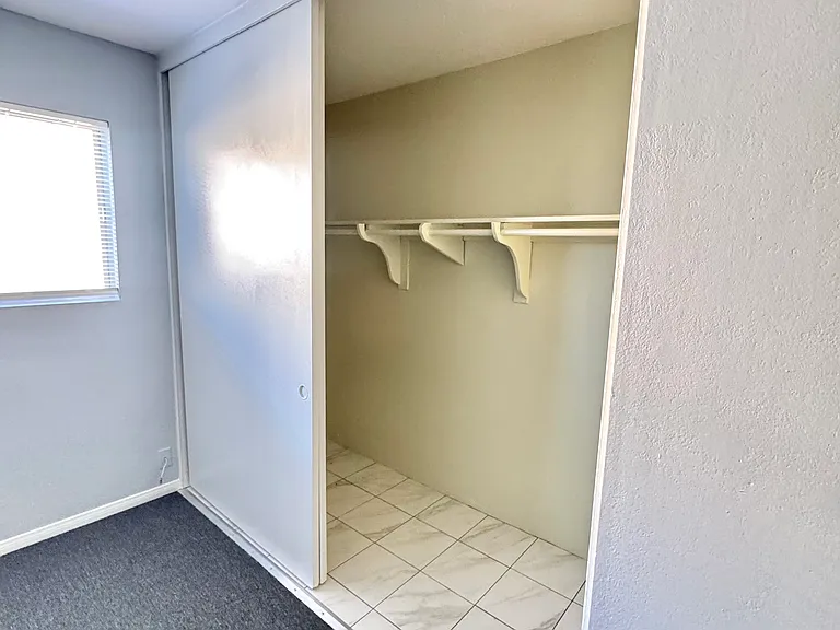 7134 Westview Pl #B — Photo 10