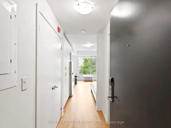 1800 Simcoe St N #307, Oshawa, ON L1G 0C2