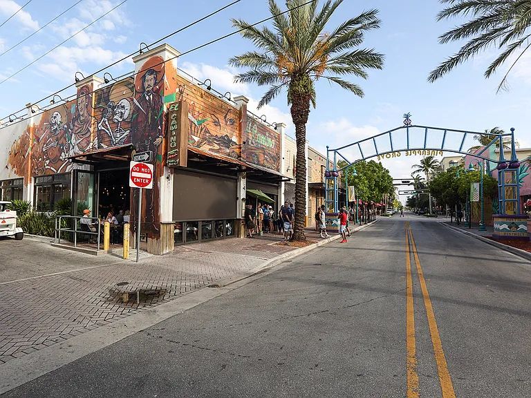 Windsor at Delray Beach is minutes away from Pineapple Grove Arts District