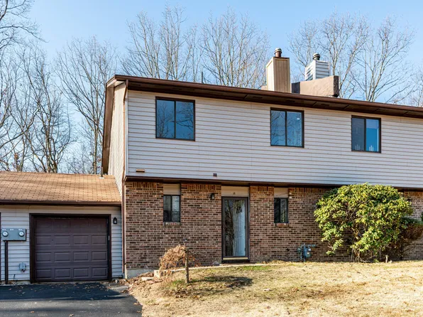 14 Robin Rd, Howell, NJ 07731