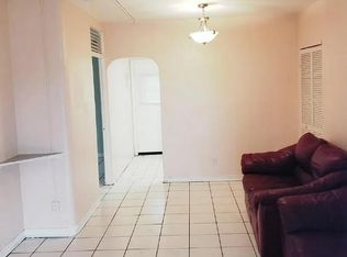 801 S Ridgewood Ave #4, Daytona Beach, FL 32114