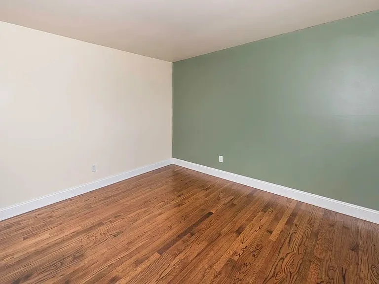 1358 Arroyo Dr — Photo 30