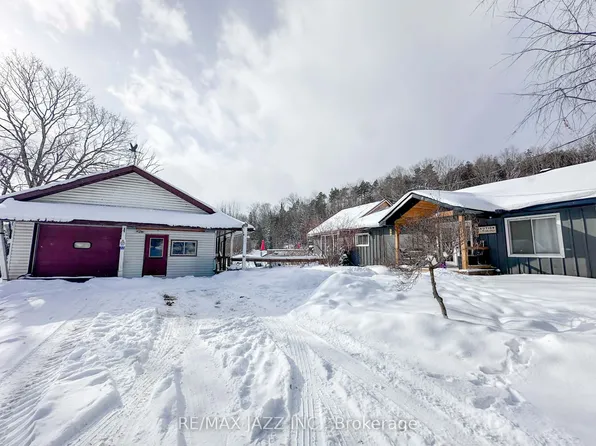 22 Elizabeth Ct, Limerick, ON K0L 1W0