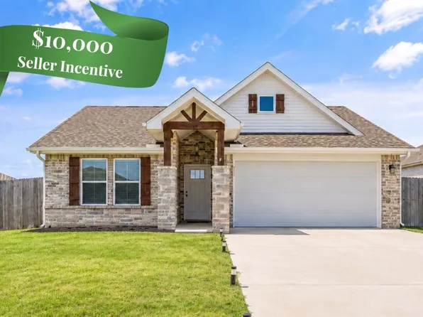 637 Lewis St, Pea Ridge, AR 72751