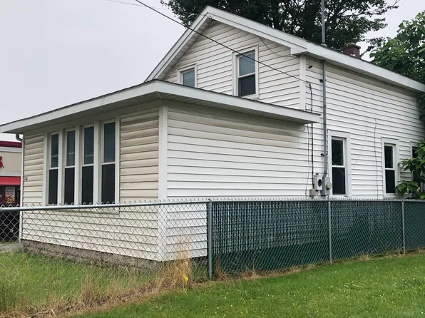 216 S 2nd St, Fulton, NY 13069