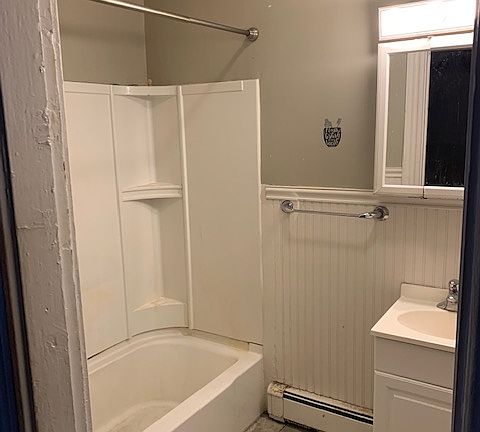 5th image of 40 Abbott St Floor 2