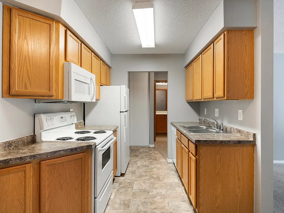 Pebblebrook Flats