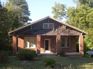 444 W Spring St, Troy, NC 27371