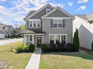 5924 Waterway Pl, Flowery Branch, GA 30542