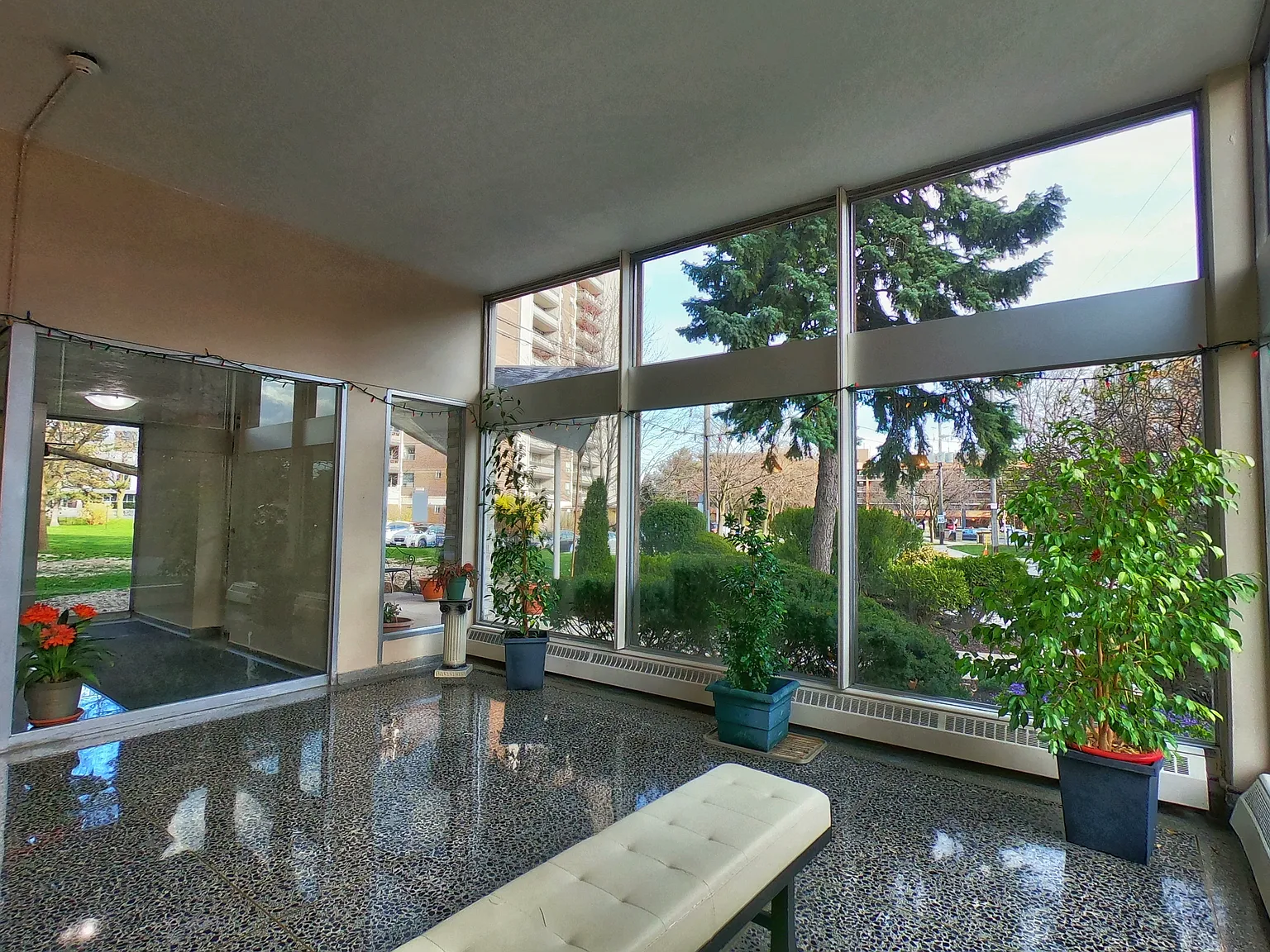 Bideford Apartments - 15 Bideford Avenue — Photo 2