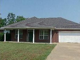1st image of 15 NE County Road 2045