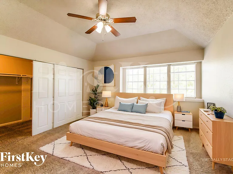 1219 Catskill Dr — Photo 11