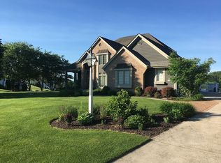 N43W28217 Somerset Ct, Pewaukee, WI