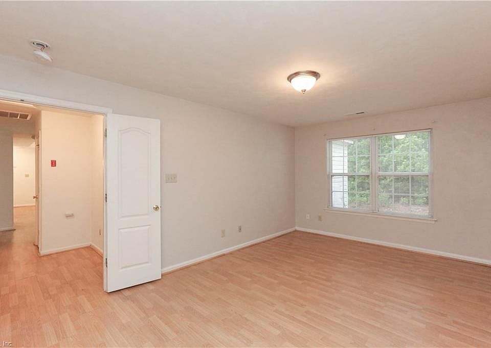 3004 Trappers Run Chesapeake VA Zillow