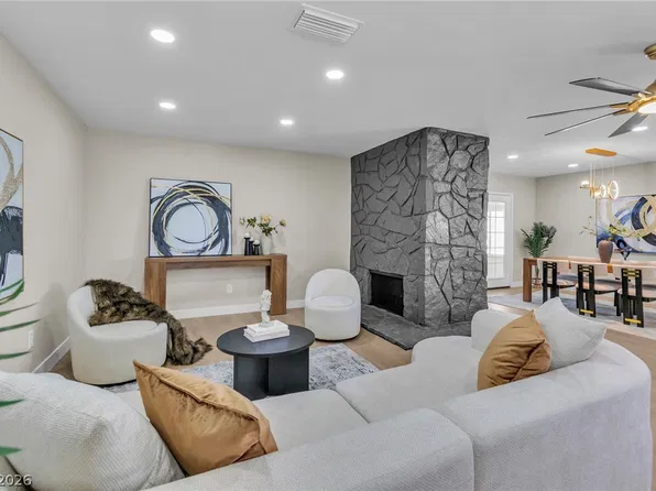 324 Lakehurst Rd, Las Vegas, NV 89145