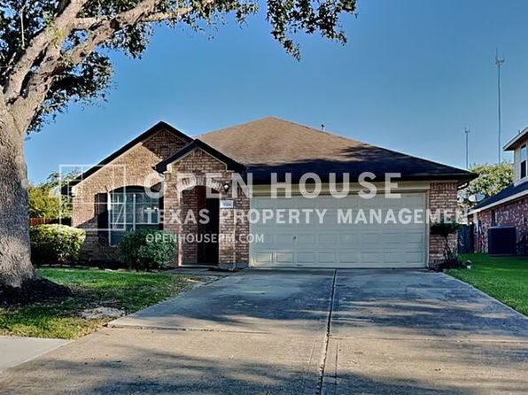 3326 Ithaca Dr