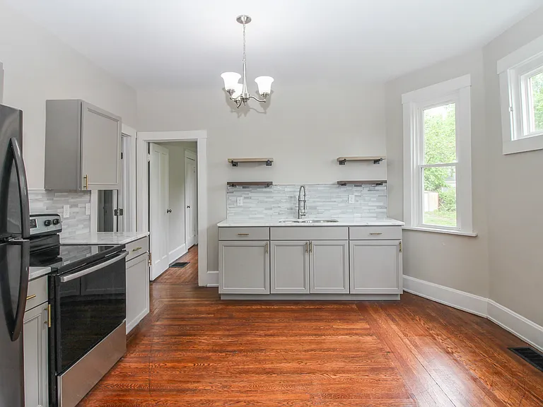 719 Purcell Ave #1 — Photo 2