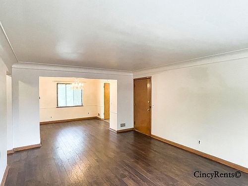 3rd image of 4003 Diehl Ave Floor 2