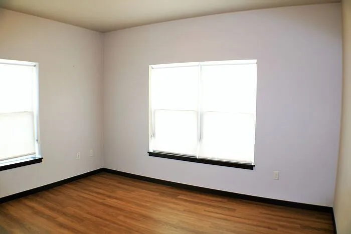 613 N 1st Ave #8 — Photo 16