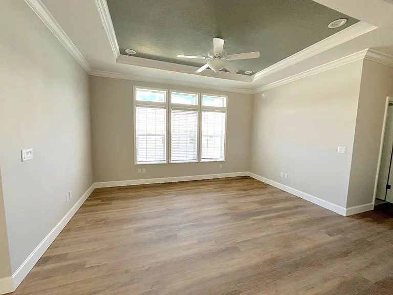 1029 Mayapple Ln #1029E — Photo 3