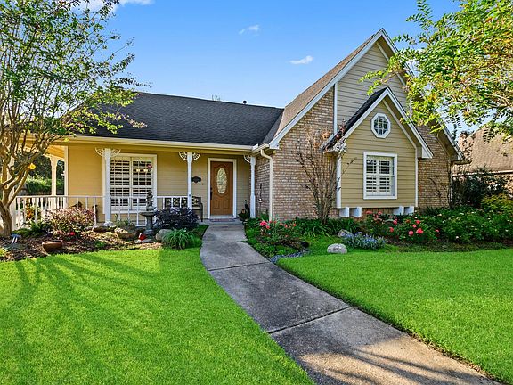 2nd image of 1506 Oak Hollow Dr