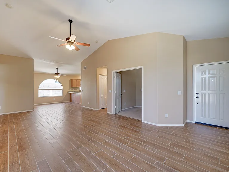 29660 N Desert Willow Blvd — Photo 5