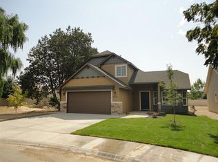 2377 E Lochmeadows, Meridian, ID 83646