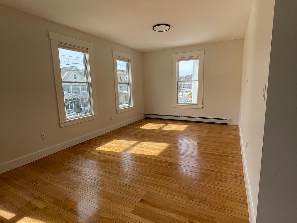 1st image of 12 Lower Main St