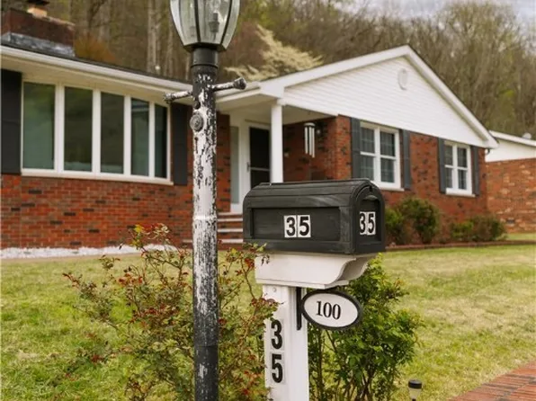 35 Belpac Cir, Logan, WV 25601