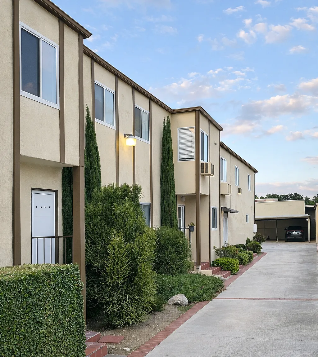 1 bed, 680 sqft, $2,300 — Photo 2
