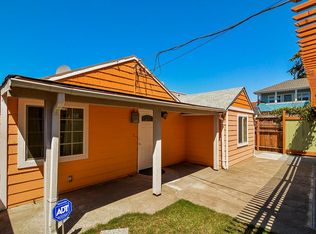 2539 56th Ave SW #B, Seattle, WA 98116