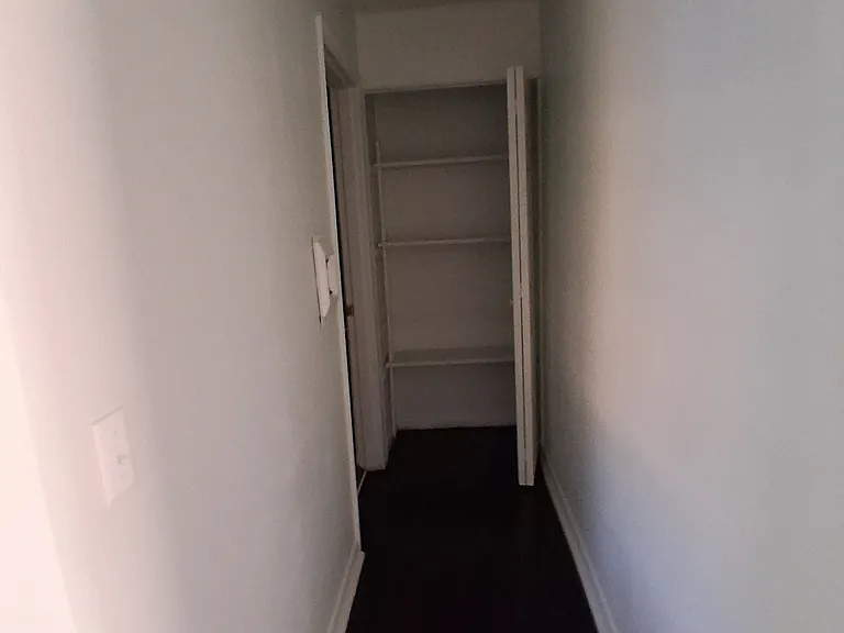 2605 Chesterfield Ct #4 — Photo 7